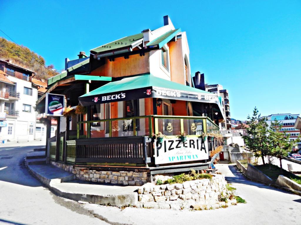 Caffe Pizzeria I Apartmani Bona Fides Nm Nova Varos Ngoại thất bức ảnh